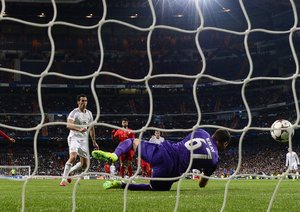 رئال مادرید 4-1 گالاتاسرای/ گروه B لیگ قهرمانان اروپا