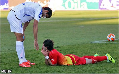 هفته اول لیگ برتر | پیروزی تراکتروسازی برابر فولاد در نیمه نخست