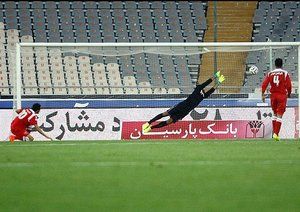 وحید طالب‌لو|پرسپولیس 1 (4) - راه آهن 1 (1) / جام حذفی