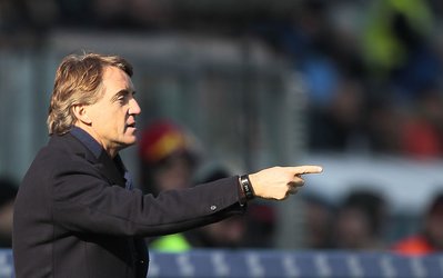 مانچینی: باید برای جذب یحیی توره جیبمان را خالی کنیم / موضوع ایکاری کاملا حل شده است