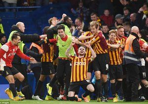 شادی بازیکنان 	برادفورد|چلسی 2 - 4 برادفورد سیتی / جام حذفی