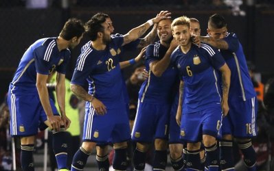 آرژانتین 2 - اسلوونی 0 /  مسی و یارانش با بُرد راهی برزیل شدند