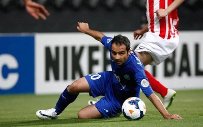 جمشیدیان پس از تمدید قرارداد با استقلال: طلب فصل قبلم را بخشیدم/ دینم را پارسال ادا نکردم