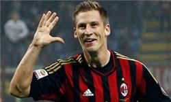 هافبک میلان به صورت قرضی به کیه‌وو پیوست