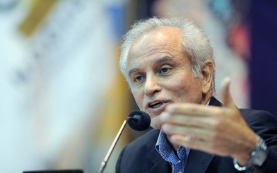 سجادی: کی‌روش فرافکنی می‌کند / کرانچار واجد شرایط نبود