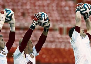 ایکر کاسیاس- دی خئا -مانوئل رینا