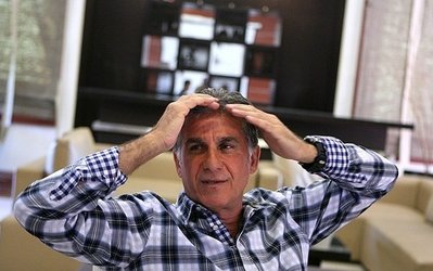 آخرین شنیده‌ها از وضعیت تمدید قرارداد کی‌روش / دخالت آشکار سیاسیون در تصمیمات فدراسیون