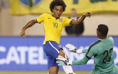 پیروزی برزیل و شیلی در بازی‌های دوستانه