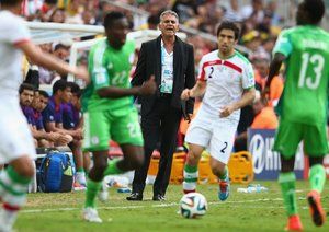 کارلوس کيروش - خسرو حیدری|نگاه عمیق کارلوس کیروش به بازی شگردانش در مقابل نیجریه.