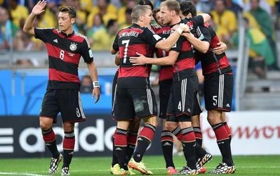 نستا: آلمان بی‌نقص است