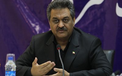 رئيس فدراسيون اسكواش: من يك تندروی ورزشی هستم