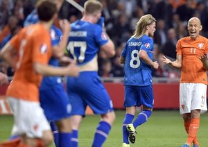 آرین روبن|هلند 0 - 1 ایسلند / مقدماتی یورو 2016