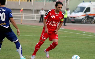 نوروزی: بازیکن استقلال خوزستان باید اخراج می‌شد نه من