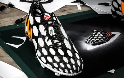 فوتبالیست‌ها در جام‌جهانی چه کفشی به پا دارند؟