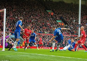 گری کی هیل - سیمون مینیوله