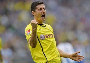 لواندوفسکی|خوشحالی لواندوسکی بعد از گلزنی مقابل هرتا