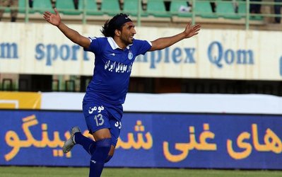 کرار: استقلال را دوست دارم و در این تیم می‌مانم / جدایی‌ام از آبی‌پوشان صحت ندارد