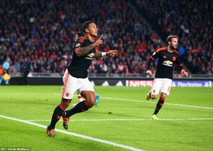 ممفیس دیپای|پی. اس. وی آیندهوون 2 - 1 منچستر یونایتد / لیگ قهرمانان