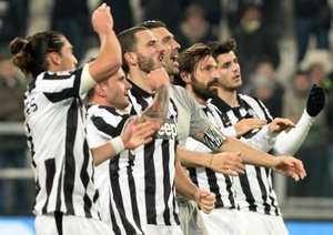 شادی بازیکنان یووه