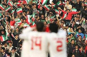 دعوت از رئیس‌جمهور برای بدرقه تیم ملی فوتبال/ کی‌روش یک مربی را نپسندید