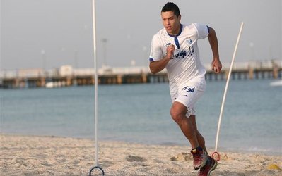 هلمکه استقلال را دور زد / هافبک مصدوم با الاهلی قرارداد بست!