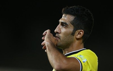 امیری: اسامی بازیکنان نتیجه را رقم نمی‌زنند / برای تیم الاهلی سورپرایز خواهیم بود