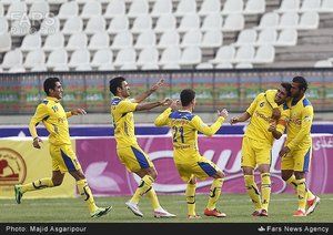 نفت 2-2 سپاهان / هفته ی پانزدهم|سپاهان نه نفره توانست دو گل خورده را در دقایق پایانی جبران کند.