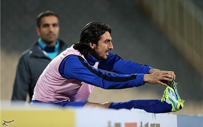 سوال بازیکنان استقلال؛ چه کسی جانشین رحمتی می‌شود؟