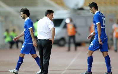 لیگ برتر | قلعه‌نویی: تحقیق کنید و ببینید چه بلایی سر ملی‌پوشان ما آمده است