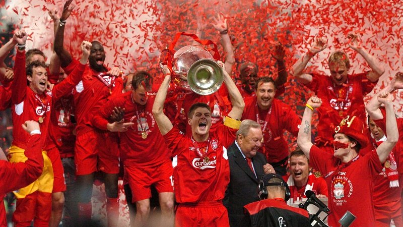 Steven Gerrard - Liverpool Players (2005 UEFA Champions League Champions) (2005.05.25).jpg