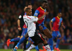 گِلِن جانسون - بولاسی