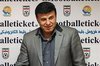 مظلومی: مسئولان کیروش را راضی کنند که تا جام ملتها بماند