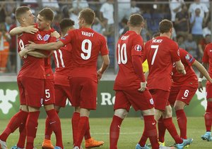 راس بارکلی|سان مارینو 0 - 6 انگلستان / مقدماتی یورو 2016