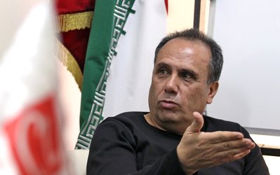 عربشاهی: صادقیان باید رفیقبازی را کنار بگذارد تا موفق شود / مربيان كروات دغل باز هستند