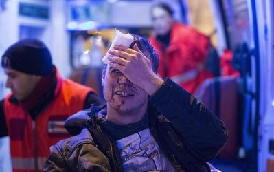 تصایر تکان دهنده از درگیری خونین هواداران فاینورد با پلیس شهر رم