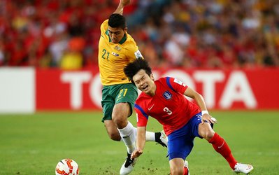 جام ملت‌های آسیا 2015 | نیمه اول: کره‌جنوبی 0 - استرالیا 1 / میزبان یک قدم تا قهرمانی