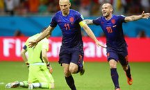 گل پنجم هلند به اسپانیا توسط آرین روبن