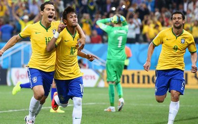 هرنانس: "نیمار خارق العاده است"