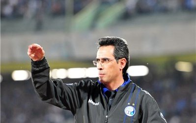 دستیاران خارجی کی‌روش در هتل حاضر شدند، صالح نیامد