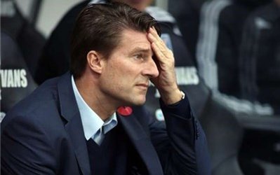 لادروپ سرمربی لخویای قطر شد