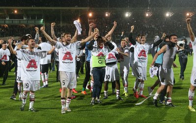 کـارپــی بعد از 100 سـال انتــظار به سـری آ صعــود کـرد