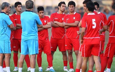 تیم فوتبال امید ایران در کمپ قزلچه حمام مستقر شد