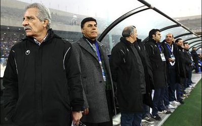 قدیمی های استقلال علیه یکدیگر/حواشی مدعیان حضور روی نیمکت آبی‌ها