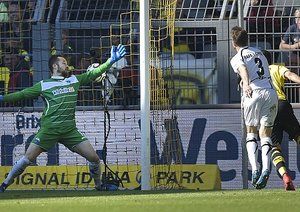 لوکاس کِروز|بوروسيا دورتموند 3 - 0 پادِربورن / بوندسلیگا