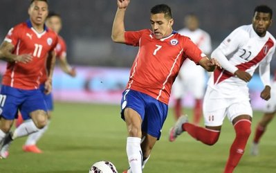 کوپا آمریکا 2015 | شیلی 2 - پرو 1 / میزبان فینالیست شد