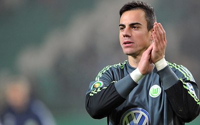 بناگلیو بازی افتتاحیه بوندس‌لیگا را از دست داد