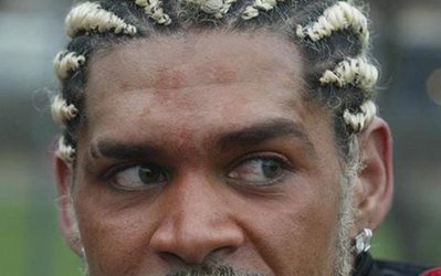 عجیب‌ترین مدل مویی که می‌توان از یک فوتبالیست دید.