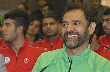 مربی از قوطی تاید درنمی‌آید/ سه پیشنهاد لیگ برتری دارم