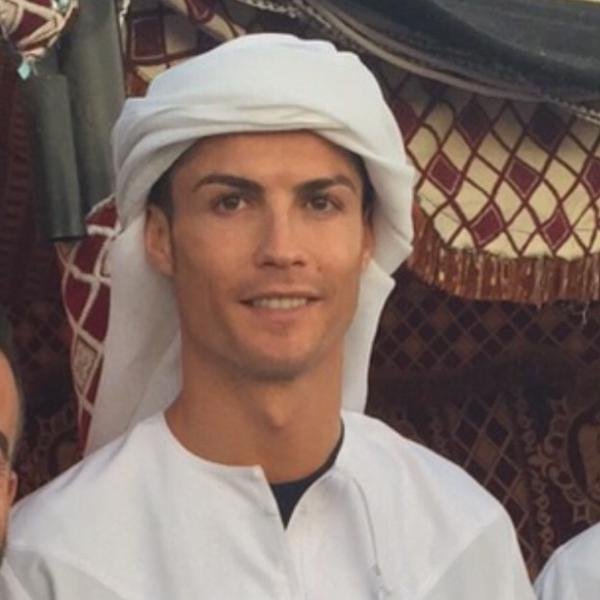 ronaldo arab 2.jpg