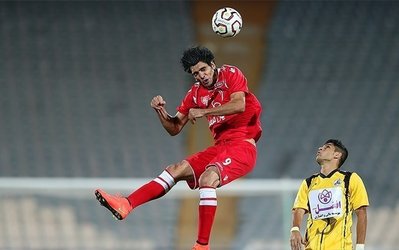 شروع ساده پرسپولیس مقابل حریف گمنام بوشهری/ تراکتورسازی به کارون می‌زند